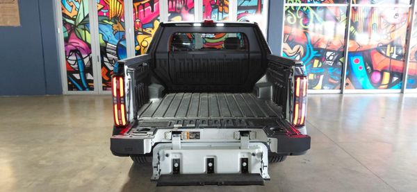 2026-LDV-Terron-9-25D-Flagship-4x4-Double-Cab-Auto image:7