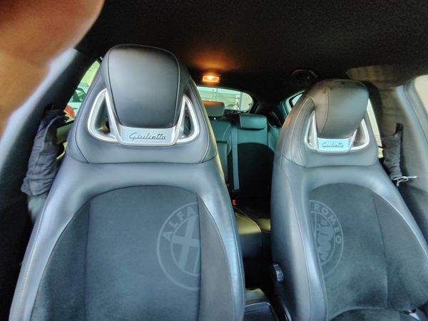 2016-Alfa-Romeo-Giulietta-Quadra-Coarse-number-61-off-100-built image:12