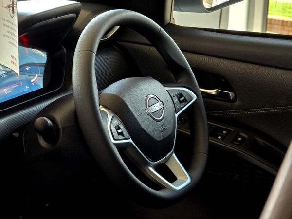 2026-Nissan-Magnite-10-Acenta-AMT image:15