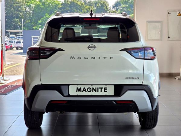 2026-Nissan-Magnite-10-Acenta-AMT image:3