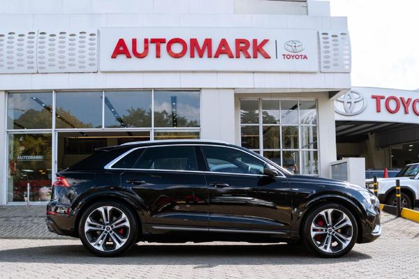 2020-Audi-Q8-55-TFSI-quattro-Auto image:19