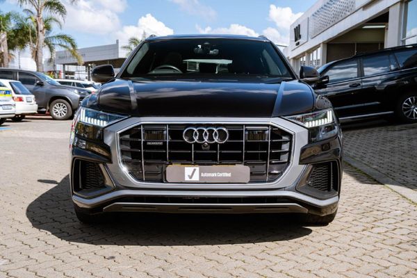 2020-Audi-Q8-55-TFSI-quattro-Auto image:2