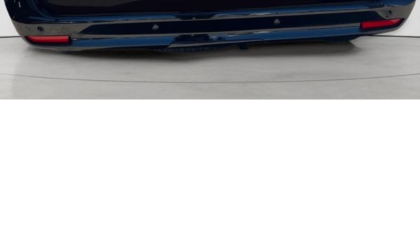 2023-Mercedes-Benz-V-Class-V-300d-Exclusive image:19
