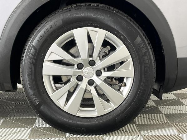 2024-Peugeot-3008-16T-Active-Auto image:5