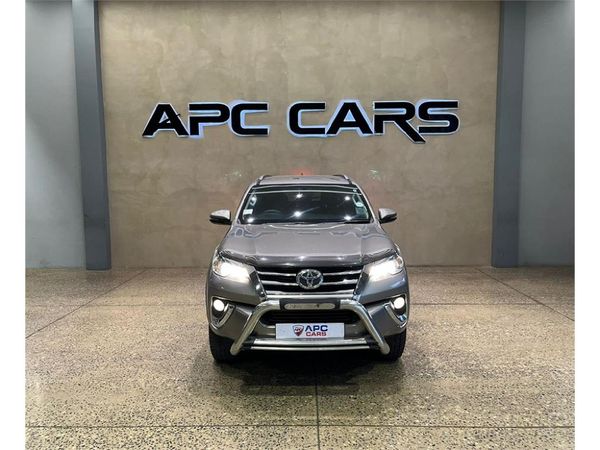 2018-Toyota-Fortuner-24-GD-6-Raised-Body-Auto image:2