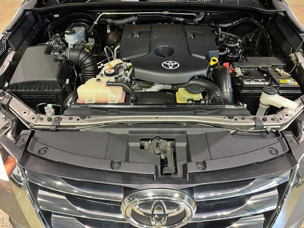 2018-Toyota-Fortuner-24-GD-6-Raised-Body-Auto image:8