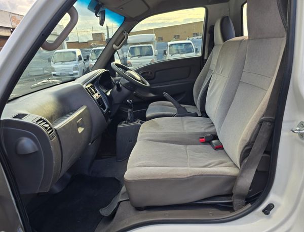 2017-Hyundai-H100-Bakkie-26D image:8