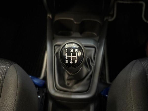 2026-Suzuki-Swift-12-GL image:3