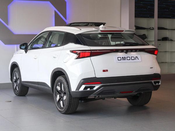 2026-Omoda-C5-15T-SHS-DHT-Auto image:5