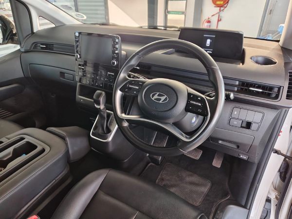 2026-Hyundai-Staria-22d-Executive-Auto image:12