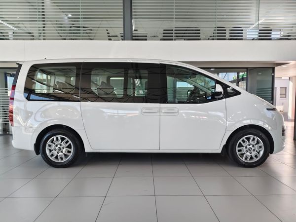 2026-Hyundai-Staria-22d-Executive-Auto image:7