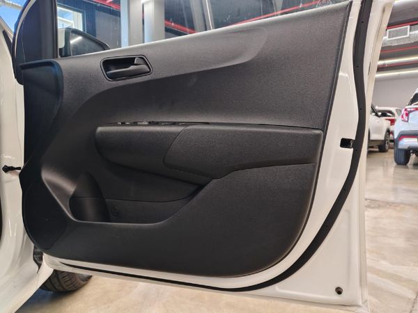2026-Kia-Picanto-10-LX-Auto image:5