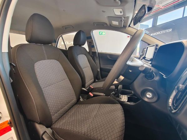2026-Kia-Picanto-10-LX-Auto image:8