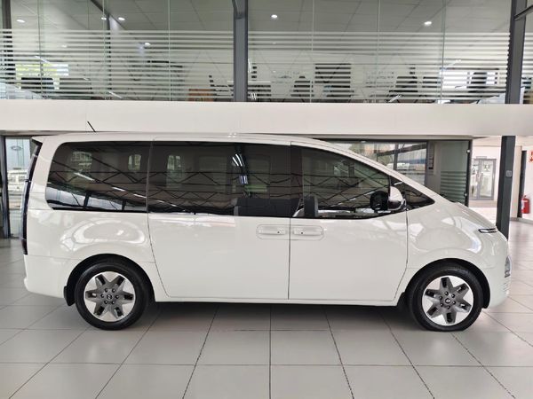 2026-Hyundai-Staria-22d-Elite-Auto image:5