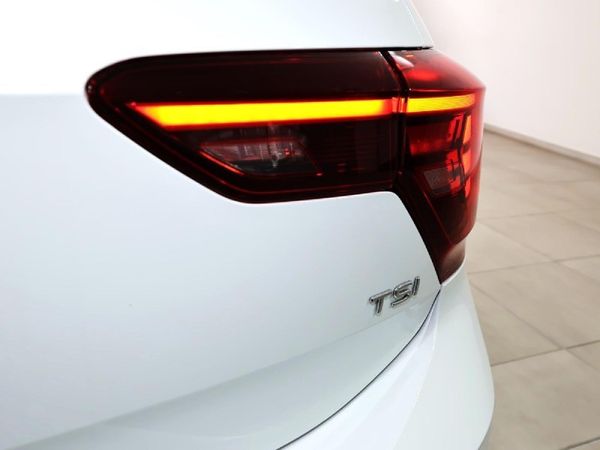 2026-Volkswagen-Polo-10-TSI-Life image:7