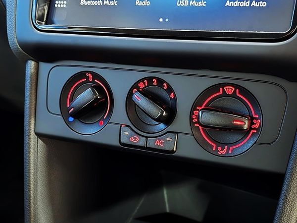 2026-Volkswagen-Polo-Vivo-14 image:17