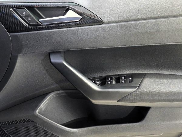 2026-Volkswagen-Polo-10-TSI-Life-Auto-DSG image:10