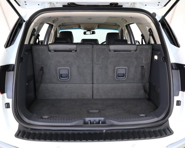 2018-Ford-Everest-22-TDCi-XLT-Auto image:16