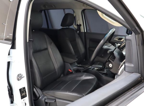 2018-Ford-Everest-22-TDCi-XLT-Auto image:18