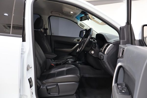 2018-Ford-Everest-22-TDCi-XLT-Auto image:20