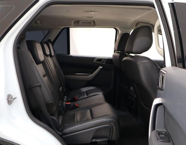 2018-Ford-Everest-22-TDCi-XLT-Auto image:21