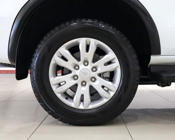 2018-Ford-Everest-22-TDCi-XLT-Auto image:6