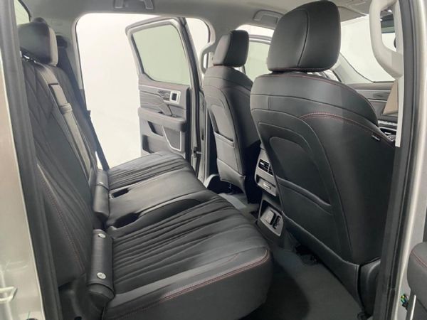 2026-Foton-Tunland-20D-V7-VLX-Double-Cab-Auto image:8