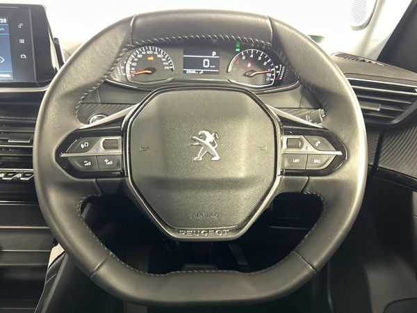 2023-Peugeot-2008-12T-Active-Auto image:12