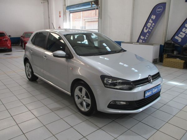 2022-Volkswagen-Polo-Vivo-14-Comfortline-5-dr image:1