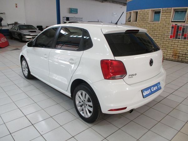 2022-Volkswagen-Polo-Vivo-14-Comfortline-5-dr image:2