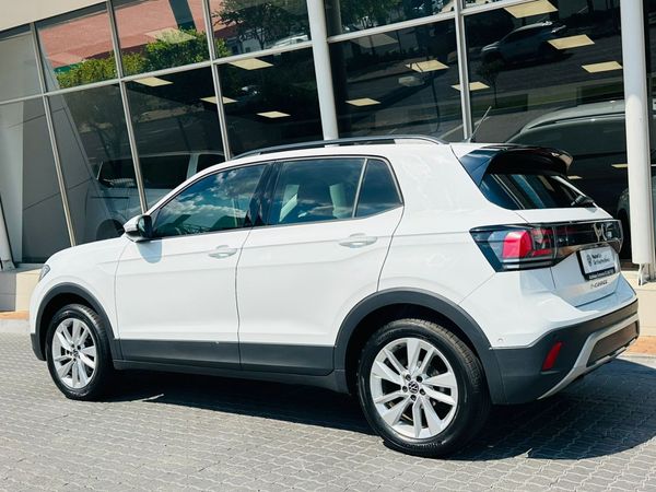 2026-Volkswagen-T-Cross-10-TSI-Life-Auto image:10