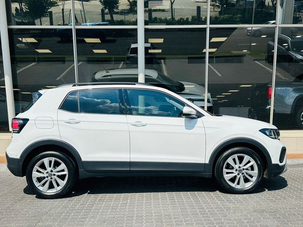 2026-Volkswagen-T-Cross-10-TSI-Life-Auto image:5