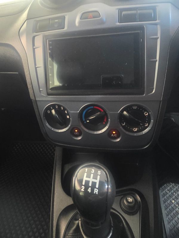 2015-Ford-Figo-14-TDCi-Ambiente image:7