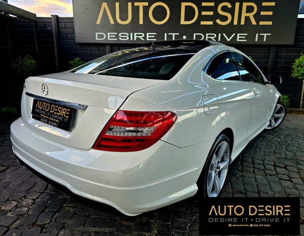 2016-Mercedes-Benz-C-Class-Edition-C image:16