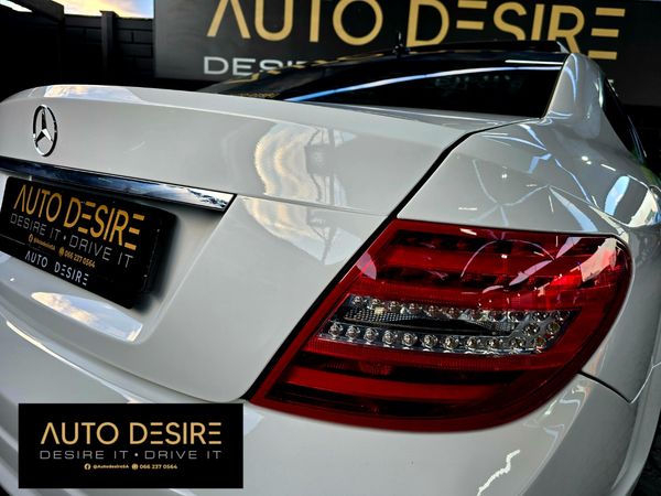2016-Mercedes-Benz-C-Class-Edition-C image:18