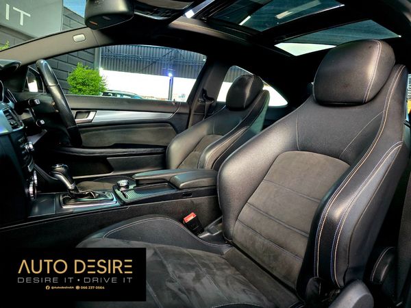 2016-Mercedes-Benz-C-Class-Edition-C image:24