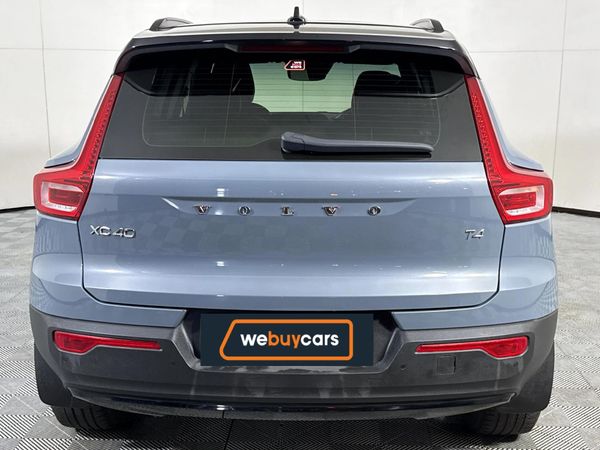 2022-Volvo-XC40-T4-R-Design-Auto image:18