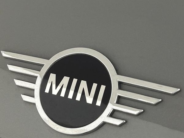 2022-MINI-Hatch-One-15T-Auto image:10