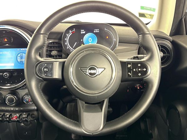 2022-MINI-Hatch-One-15T-Auto image:11