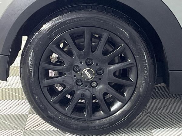 2022-MINI-Hatch-One-15T-Auto image:6