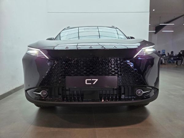 2026-Omoda-C7-15T-SHS-DHT-Phev image:1