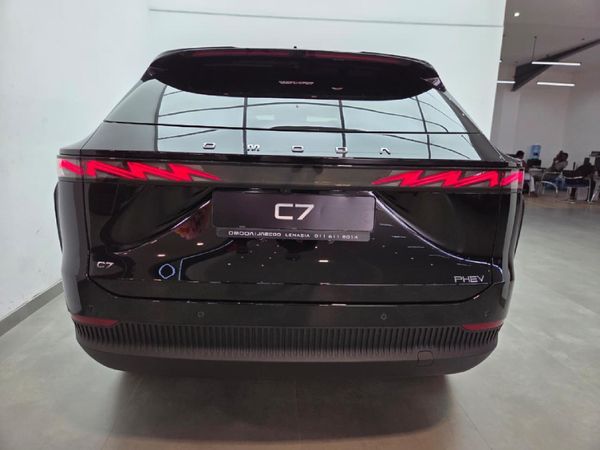 2026-Omoda-C7-15T-SHS-DHT-Phev image:5