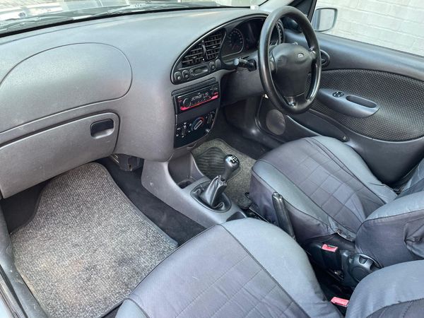 2010-Ford-Bantam-16i-XLT image:12