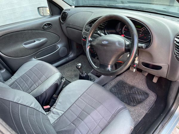 2010-Ford-Bantam-16i-XLT image:16