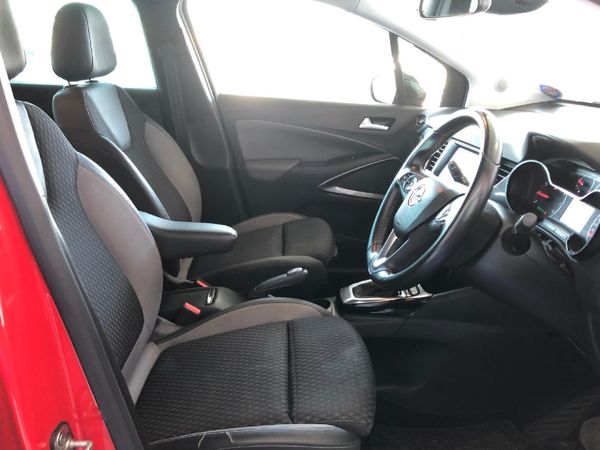 2019-Opel-Crossland-X-12T-Cosmo-Auto image:10
