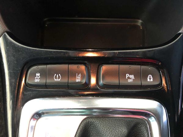 2019-Opel-Crossland-X-12T-Cosmo-Auto image:21