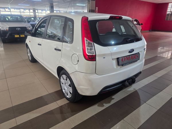 2015-Ford-Figo-14-TDCi-Ambiente image:5
