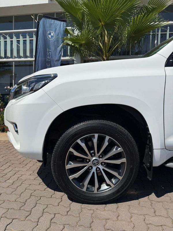 2023-Toyota-Land-Cruiser-Prado-28-GD-VX-Auto image:12