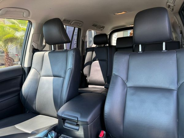 2023-Toyota-Land-Cruiser-Prado-28-GD-VX-Auto image:22