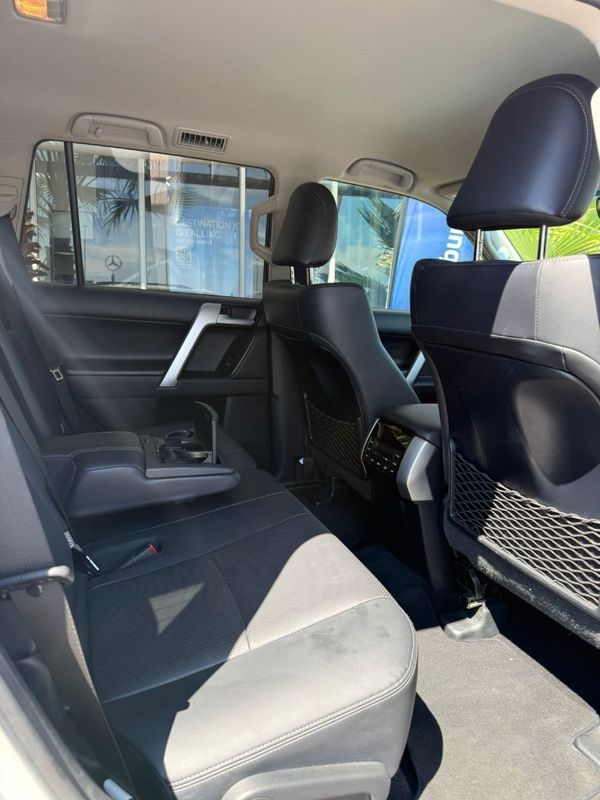 2023-Toyota-Land-Cruiser-Prado-28-GD-VX-Auto image:24